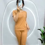 Đồ bộ quần lửng áo tay ngắn trơn in chữ nổi