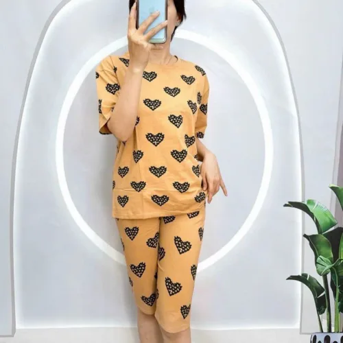 Đồ bộ quần lửng áo thun in hình nhiều trái tim
