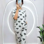 Đồ bộ quần lửng áo thun in hình nhiều trái tim