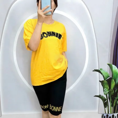 Đồ bộ quần lửng đen áo tay ngắn in chữ