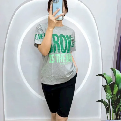 Đồ bộ quần lửng đen áo tay ngắn in chữ lớn