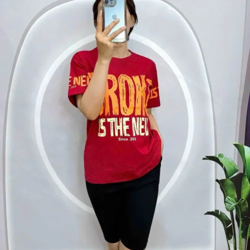 Đồ bộ quần lửng đen áo tay ngắn in nhiều chữ lớn