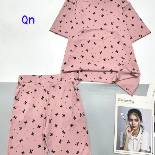 Đồ bộ quần lửng gân xẻ tà in nhiều nơ