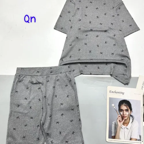 Đồ bộ quần lửng gân xẻ tà in nhiều nơ