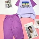 Đồ bộ quần lửng màu của tay áo tay ngắn in chữ BALENCIAGA