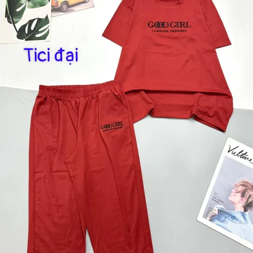 Đồ bộ quần lửng màu trơn áo tay ngắn in chữ GOOD GIRL