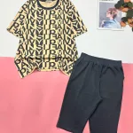 Đồ bộ quần lửng màu trơn áo tay ngắn in nhiều chữ đẹp