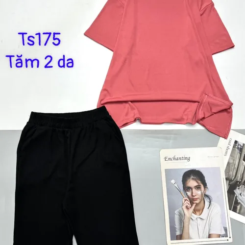 Đồ bộ quần lửng quần đen áo thun trơn