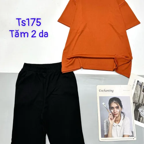 Đồ bộ quần lửng quần đen áo thun trơn