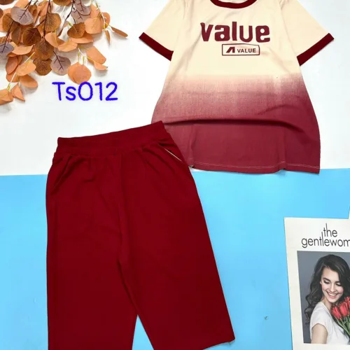 Đồ bộ quần ngố  áo tay ngắn loang in chữ Value