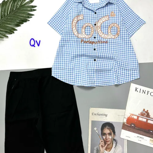 Đồ bộ quần ngố đen áo sơ mi tay ngắn in chữ COCO