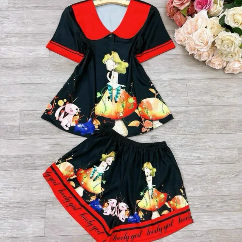 Đồ bộ satin mặc nhà quần đùi áo tay ngắn cổ bẻ hoạ tiết dể thương