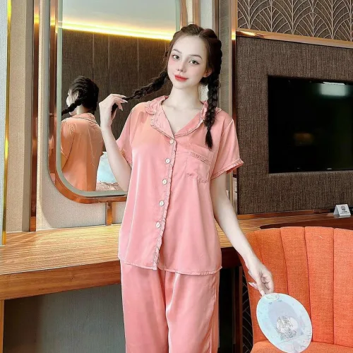 Đồ bộ satin trơn quần lửng áo 2 sơ mi có túi trước may viền