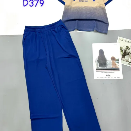 Đồ bộ tăm lạnh quần dài áo cổ tròn tay ngắn in chữ YAJ9