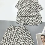 Đồ bộ tơ xước quần đùi áo sơ mi tay ngắn cổ bẻ in hoạ tiết