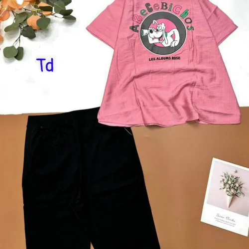 Đồ bộ tơ xước quần ngố đen áo sơ mi tay ngắn in hình bên trái