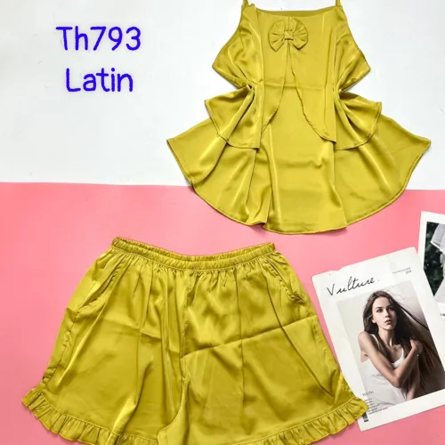 Đồ bộ trơn quần đùi latin áo có nơ nhỏ 2 dây