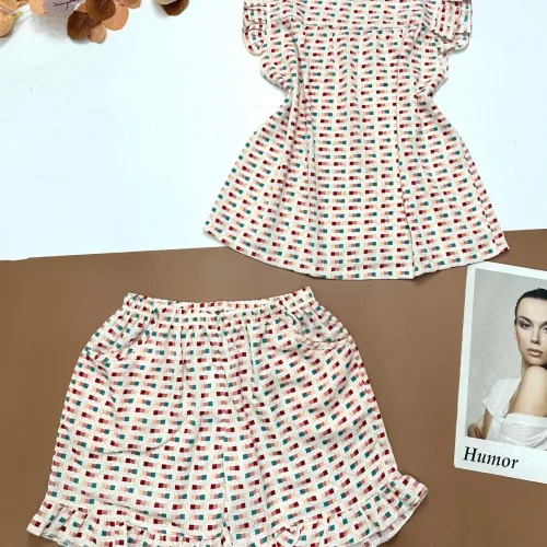 Đồ bộ vải kate quần đùi viền bèo áo sát nách bèo