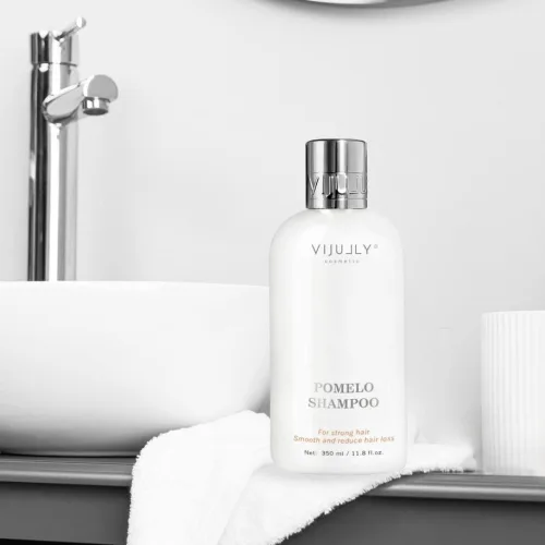 Pomelo Shampoo dưỡng ẩm như khoác lên cho mình hình ảnh một Người phụ nữ Á Đông hiện đại