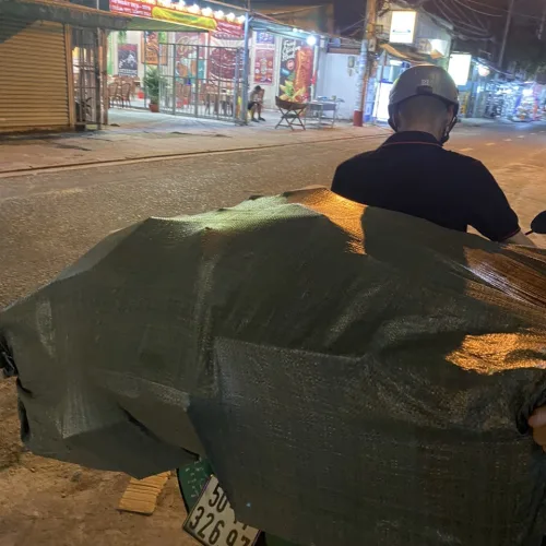 Quần áo VN vẫn là chân ái nha chị em.