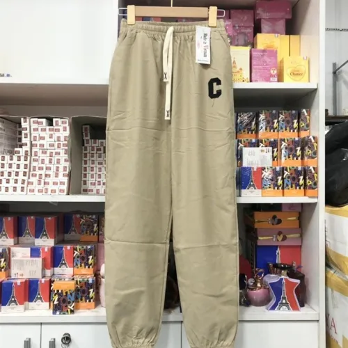 Quần jogger nữ vải đũi xước thêu logo chữ C