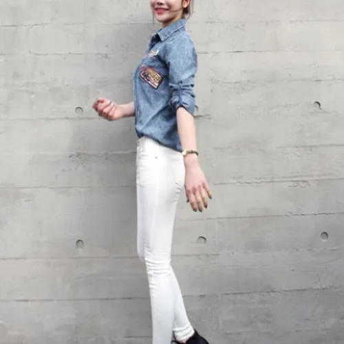 Quần skinny jeans trắng giúp bạn nữ siêu “chuẩn” mùa thu đông