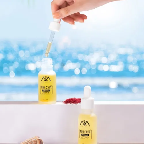 SẠC NƯỚC TỨC THÌ CHO LÀN DA KHÔ - Serum Tinh Chất Ampoule Saffron MeeA Organic