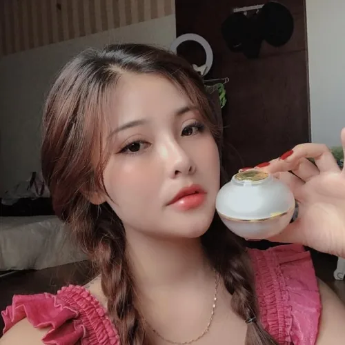 Sau 1 liệu trình sử dụng Kem Face Pháp Acosmetics, làn da sẽ có những biến triển tuyệt vời