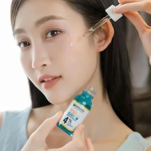 Serum Garnier Skin Naturals Bright Complete Anti-Acnes Booster