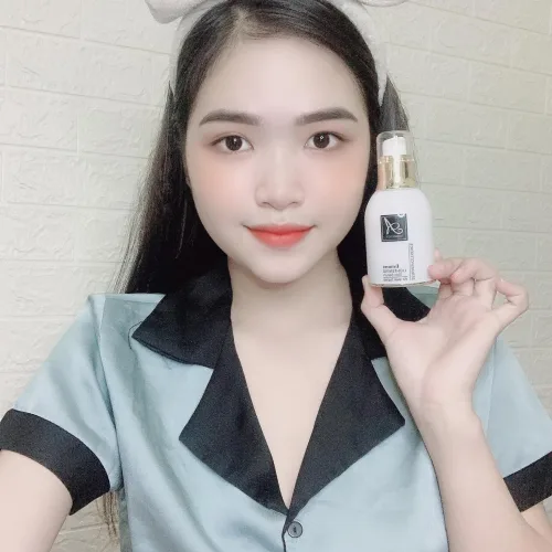 Serum Spot sẽ giúp các anh chị có được sự "mịn màng trơn tru" căng đét