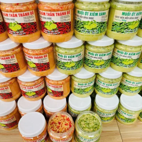 Set 2 Hộp Muối Chấm Thơm Ngon 500g - Muối Chấm Thần Thánh Đỏ & Muối Ớt Xiêm Xanh