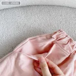Sét 3 món kaki hồng kèm áo crop 2 dây trắng + short
