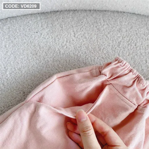 Sét 3 món kaki hồng kèm áo crop 2 dây trắng + short