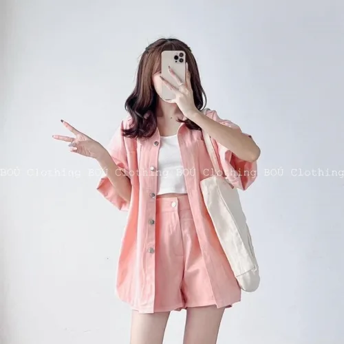 Sét 3 món kaki hồng kèm áo crop trắng 2 dây + short