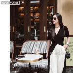 Sét áo đen form dài xẻ tà cổ v + quần suông trắng