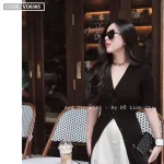 Sét áo đen form dài xẻ tà cổ v + quần suông trắng