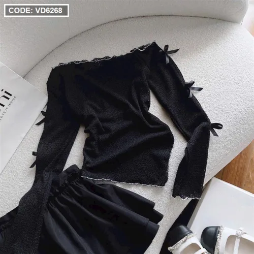 Sét áo đen lệch vai viền ren tag hoa tay + chân váy