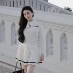 Sét áo gân tay dài cổ cột nơ + chân váy xếp ly