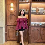 Sét áo hồng trễ vai tay loe + chân váy