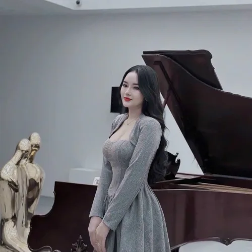 Sét áo khoác + đầm 2 dây maxi dài