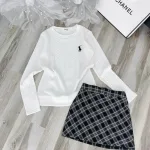 Sét áo len thêu chân váy kẻ