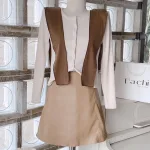 Sét áo nude kèm choàng cổ + chân váy nâu da