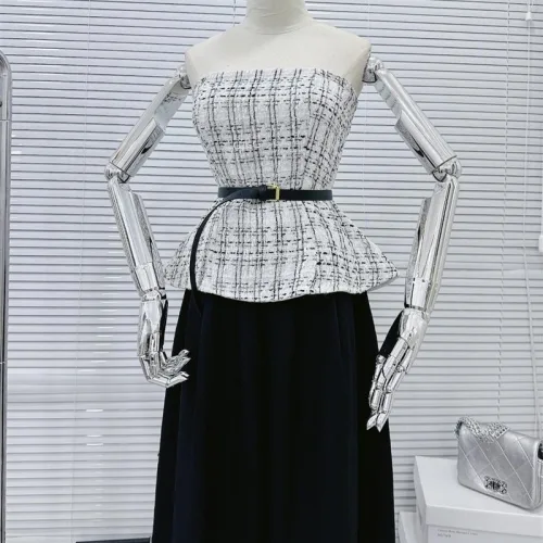 Sét áo peplum dạ đan cúp + quần ống rộng xếp ly kèm nịt