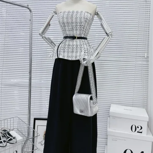 Sét áo peplum dạ đan cúp + quần ống rộng xếp ly kèm nịt