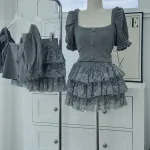 Sét áo xám cổ vuông tay phồng + chân váy ren tầng