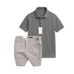 Set Bộ Nam - Áo Thun Nam Polo Cổ Bẻ Thêu Logo Chữ R Trước Ngực Và Quần Short Kaki Co Giãn Phối Nút Cao Cấp (Có Size 36)