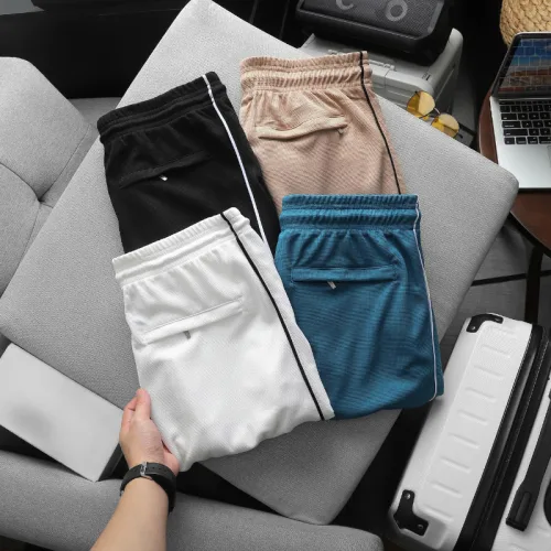 Set Bộ Nam - Quần Short Nam Phối Sọc 2 Bên Và Áo Thun Nam Cổ Tròn Phối Sọc Thêu Chữ Packhorse Trước Ngực (Size Từ M Đến XXL)
