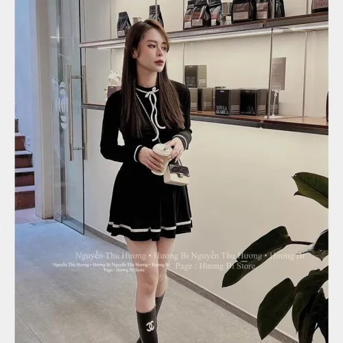 Sét chân váy xếp ly viền đen