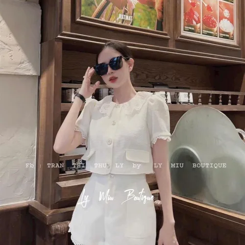 Sét crop dạ nude cổ sen ren + chân váy