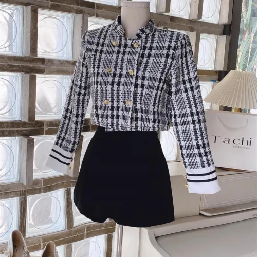 Sét crop dạ tay dài + short đen